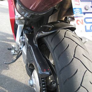 Carbon Fiber Hugger
