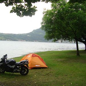 camping at lake como