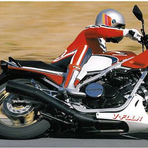 VF 750 (gen 1) sales brochure