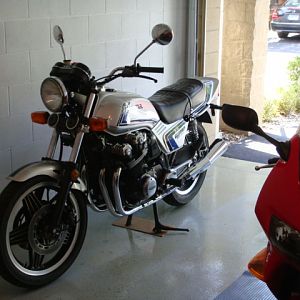 KingTito's garage
