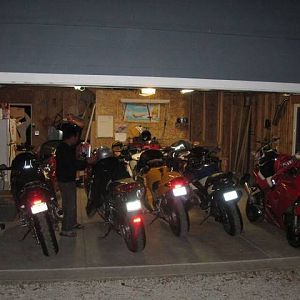 aaa_full_garage