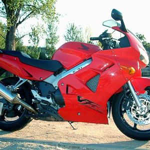 SEXY VFR, near Mondego River, in Coimbra