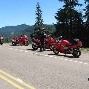stopping for a couple pics WA