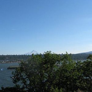 day_4_cmbi_rvr_windsurfers_mt_hood