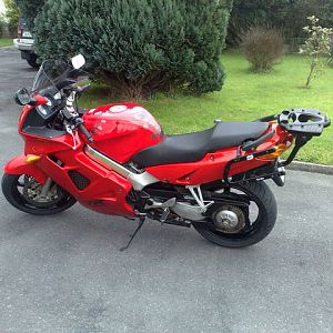 VFR800