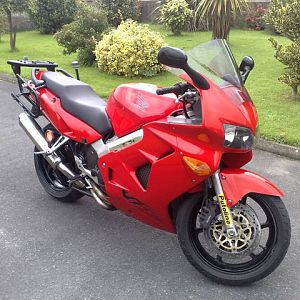 VFR800