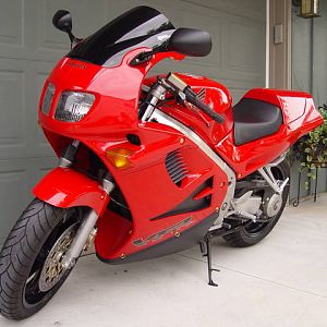 '96 VFR750