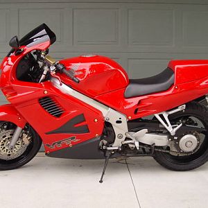 Fourth Generation VFR750 - '96