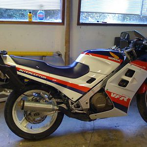 1986 VFR700F