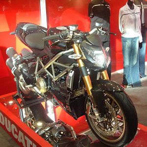 09 Clevland motorcycle show
