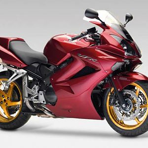 Spanish Candy Red 2009 VFR with Anodized Gold RIms
