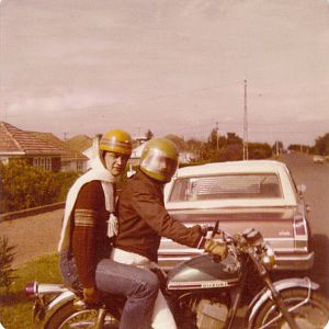 1976