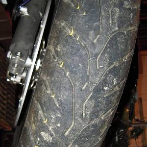 Front tire