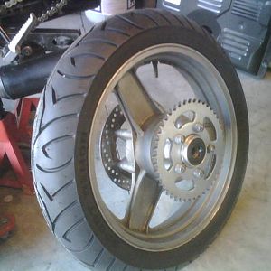 REAR TIRE CHANGE 87 700 F2