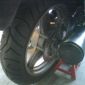 REAR TIRE CHANGE 87 700 F2