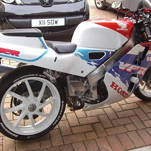 VFR400R  NC30