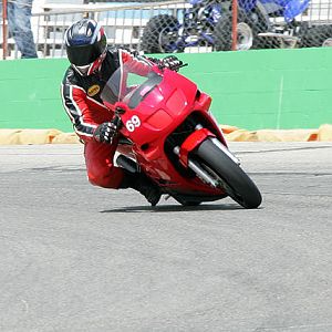 1997 VFR at Willow Springs Raceway 2009
