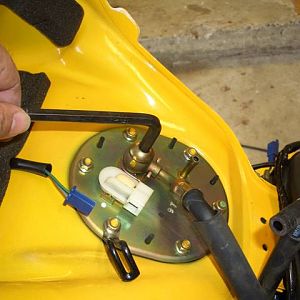Remove Fuel Banjo Bolt