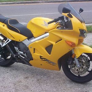 Derek's 2000 VFR