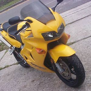 Derek's 2000 VFR