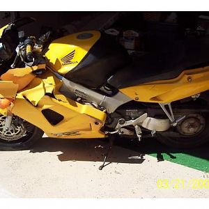94837387_2thumb_550x410