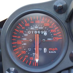 1986_VF1000R_Speedometer