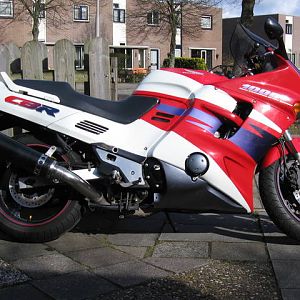 CBR1000F 1995