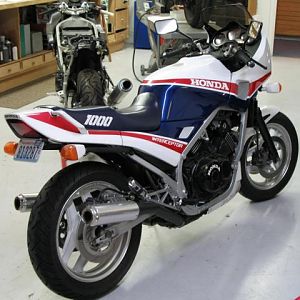 84_VF1000F