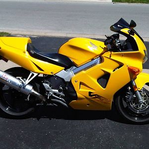1999_VFR1