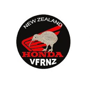 kiwi-badge_SM_bg_1_