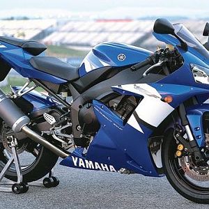 Yamaha-R1-98-02-large