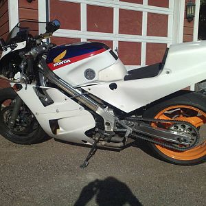 86VFR750F