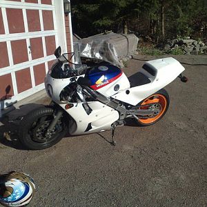 86VFR750F