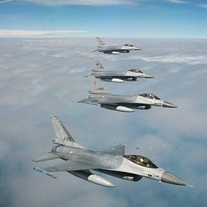 A-A shots from a KDC-10 above Canada