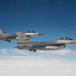 A-A shots from a KDC-10 above Canada