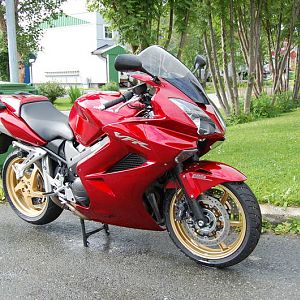 My New VFR 800. 2009