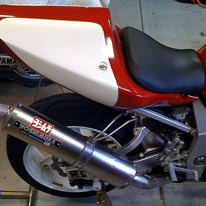 Side view tail and pipe
