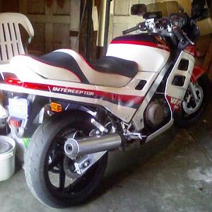 86 vfr750f pics
