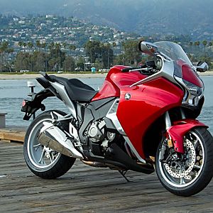 VFR1200F