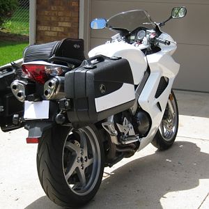 2006 Honda VFR800 - Pearl White