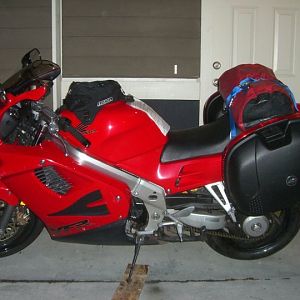 givi luggage 750