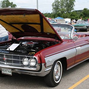 105TH Oldsmobile Homecoming Lansing MI 6-18-2010