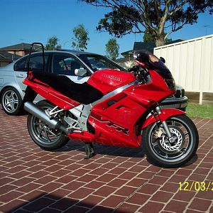 My beloved 1st VFR, bought in 1996, sold 2005