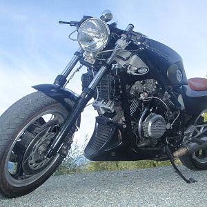 VF750F 1983