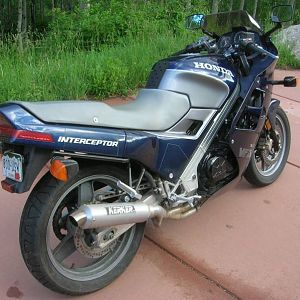 1987 VFR 700 Interceptor