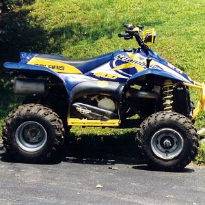 '00 Scrambler 400