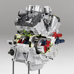10_V4_EngineCutaway_8_lr