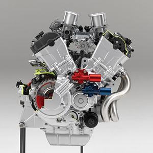 10_V4_EngineCutaway_9_lr