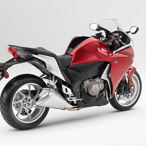 10_VFR1200F_Det5_lr