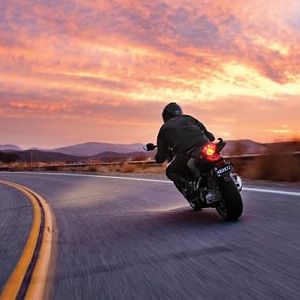 10_VFR1200F_Act24_lr